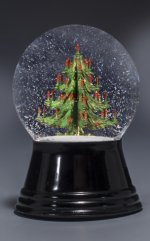 Christmas Tree - Small<br>Vienna Snow Globe